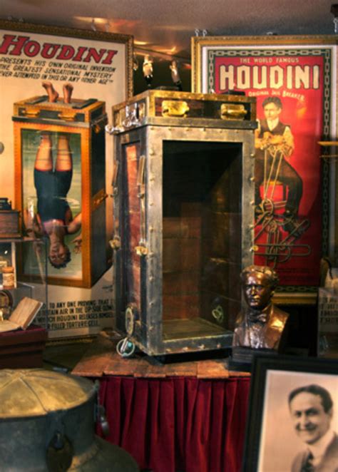 The Great Escape: Exploring the Magic of Houdini's Death-Defying Tricks
